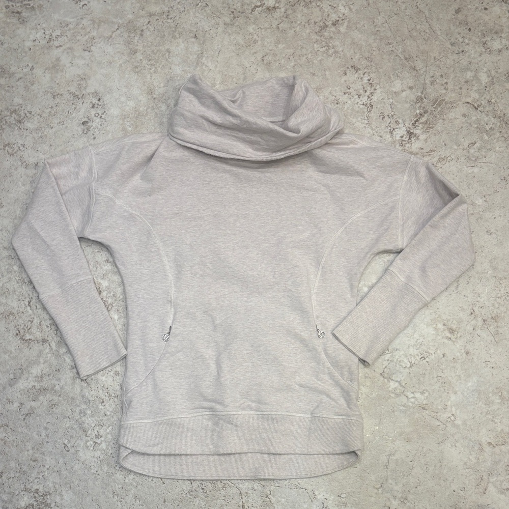 Lululemon Pullover - Picture 1 of 5